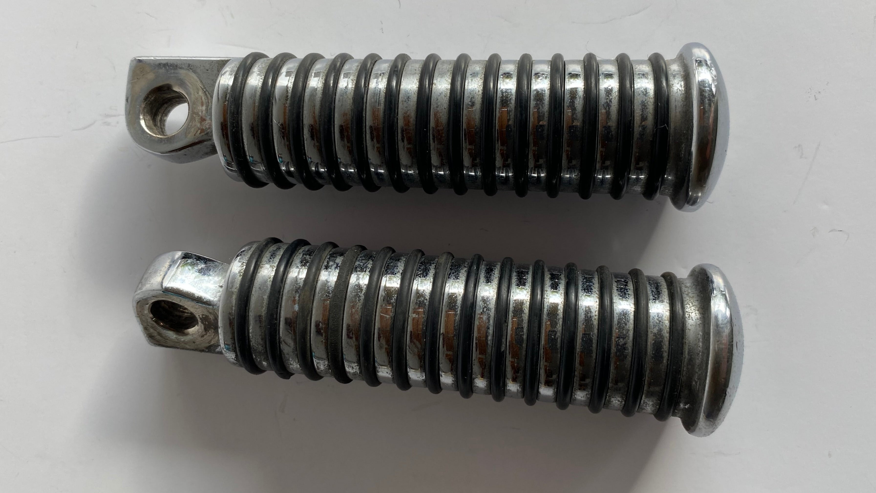 Jeu de cales pieds Sundance Harley Davidson REF MCS 909265