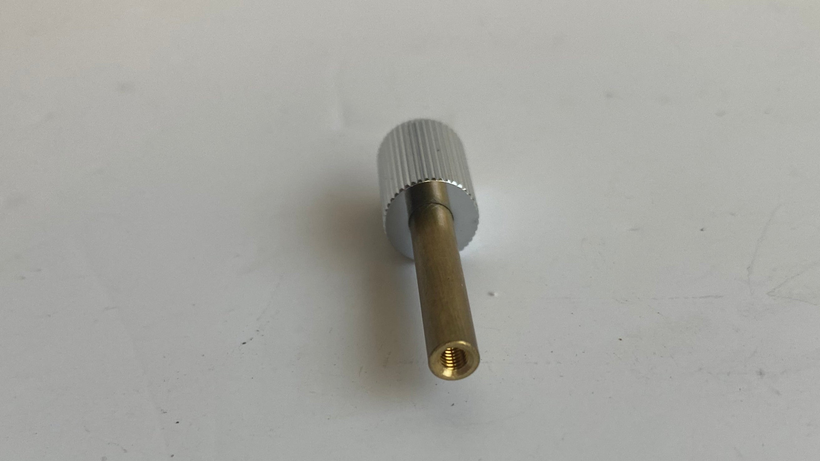 Bouton remise à zéro reset compteur de vitesse Harley Davidson REF OEM 67122-85
