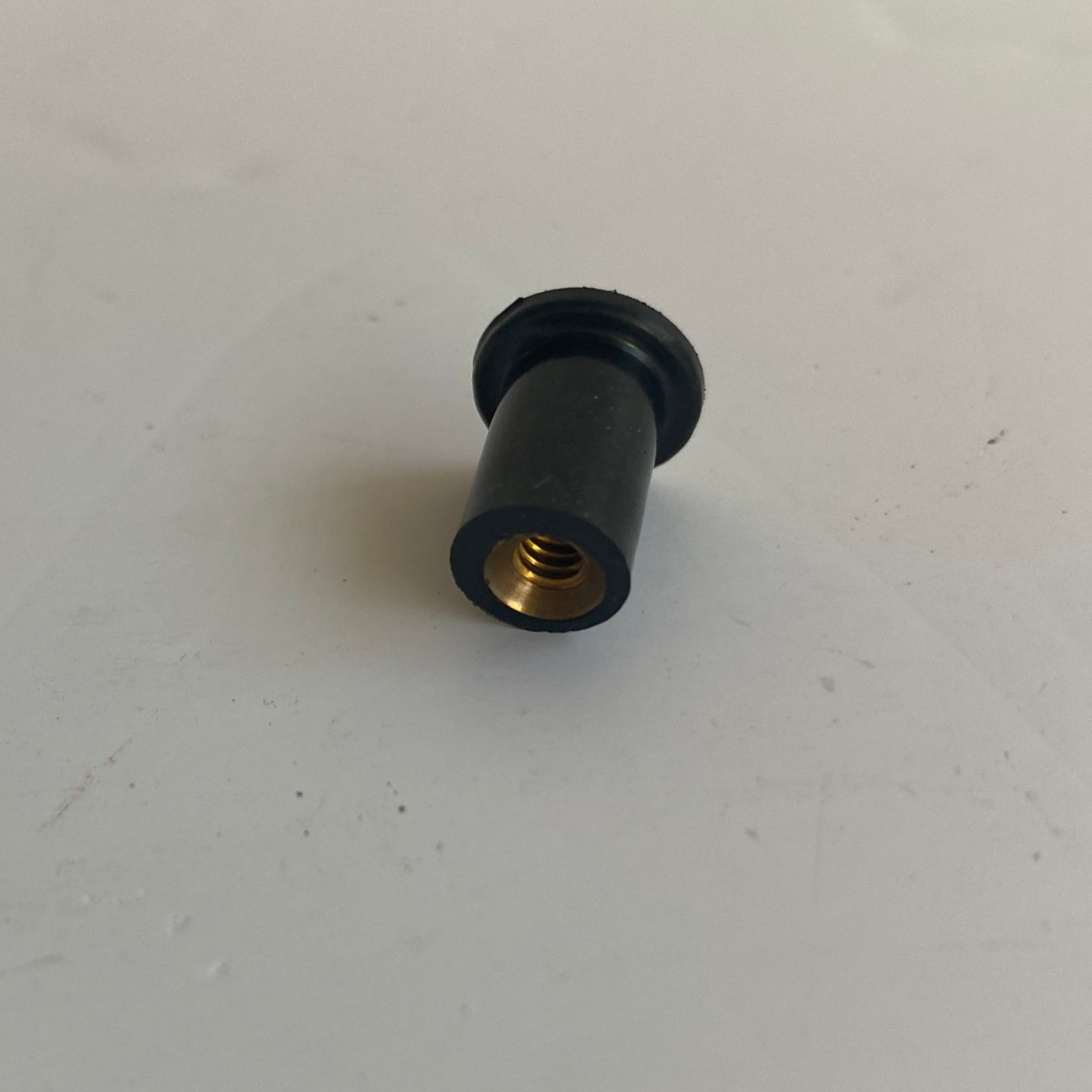 Ecrou 6-32 caoutchouc cerclage de phare Harley Davidson REF OEM 5210