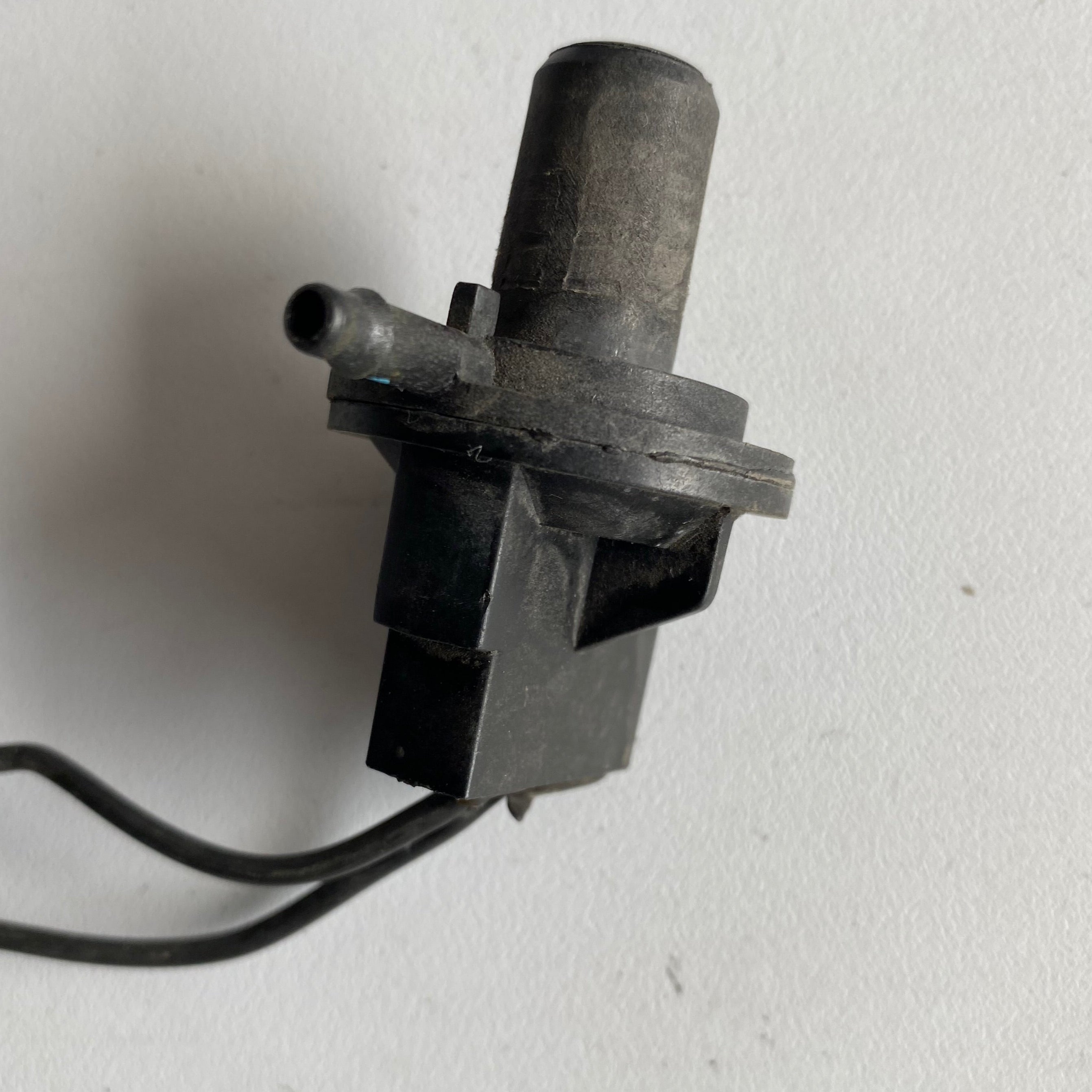 Capteur d'allumage VOES Harley Davidson REF OEM 26557-83