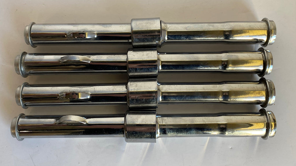Jeu de 4 colonnettes Big Twin Harley Davidson REF 17938-83 & 17935-79B