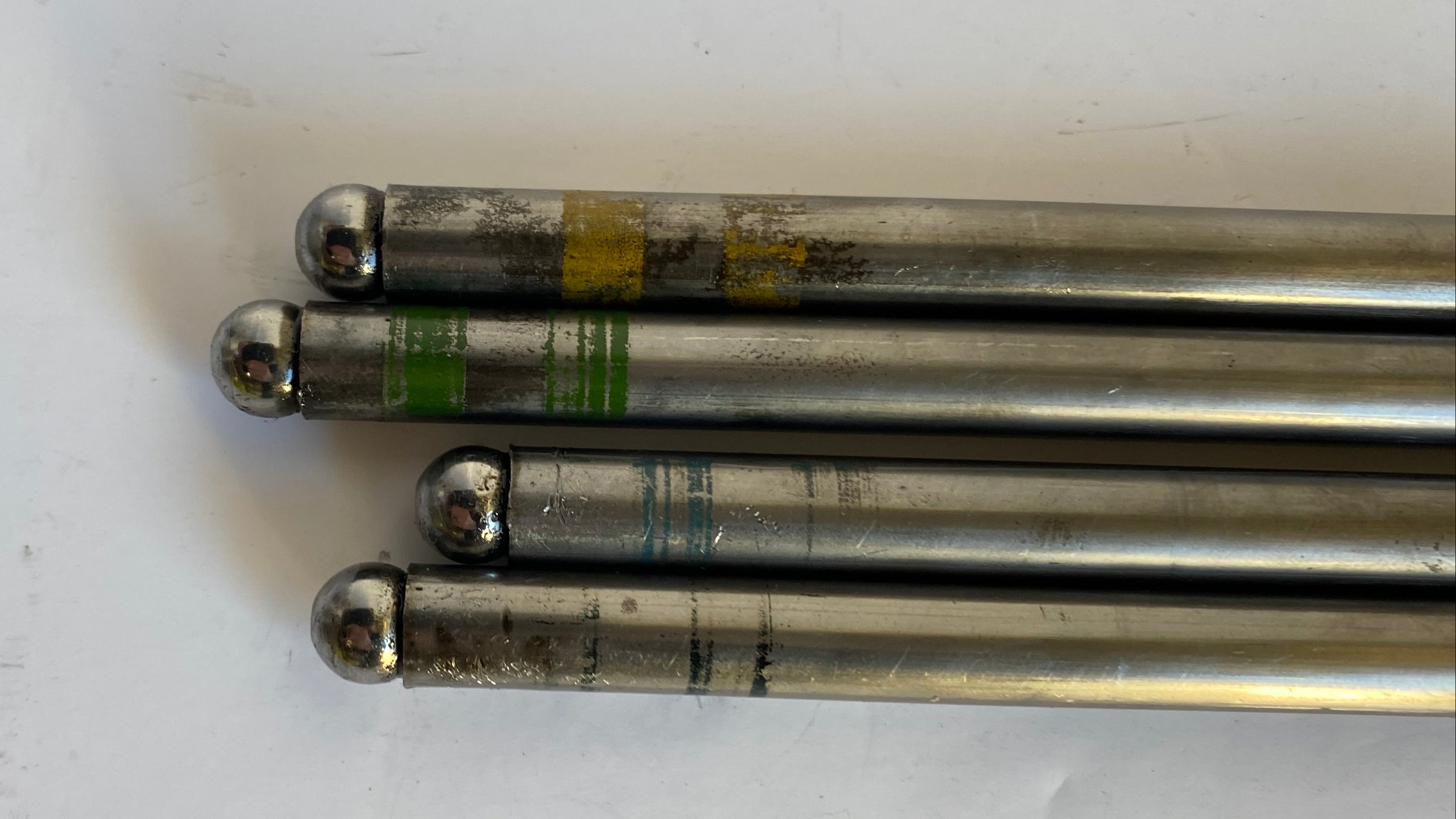 Jeu de 4 tiges de culbuteurs Big Twin evo 1340 Harley Davidson REF OEM 17921-83A & 17924-83A