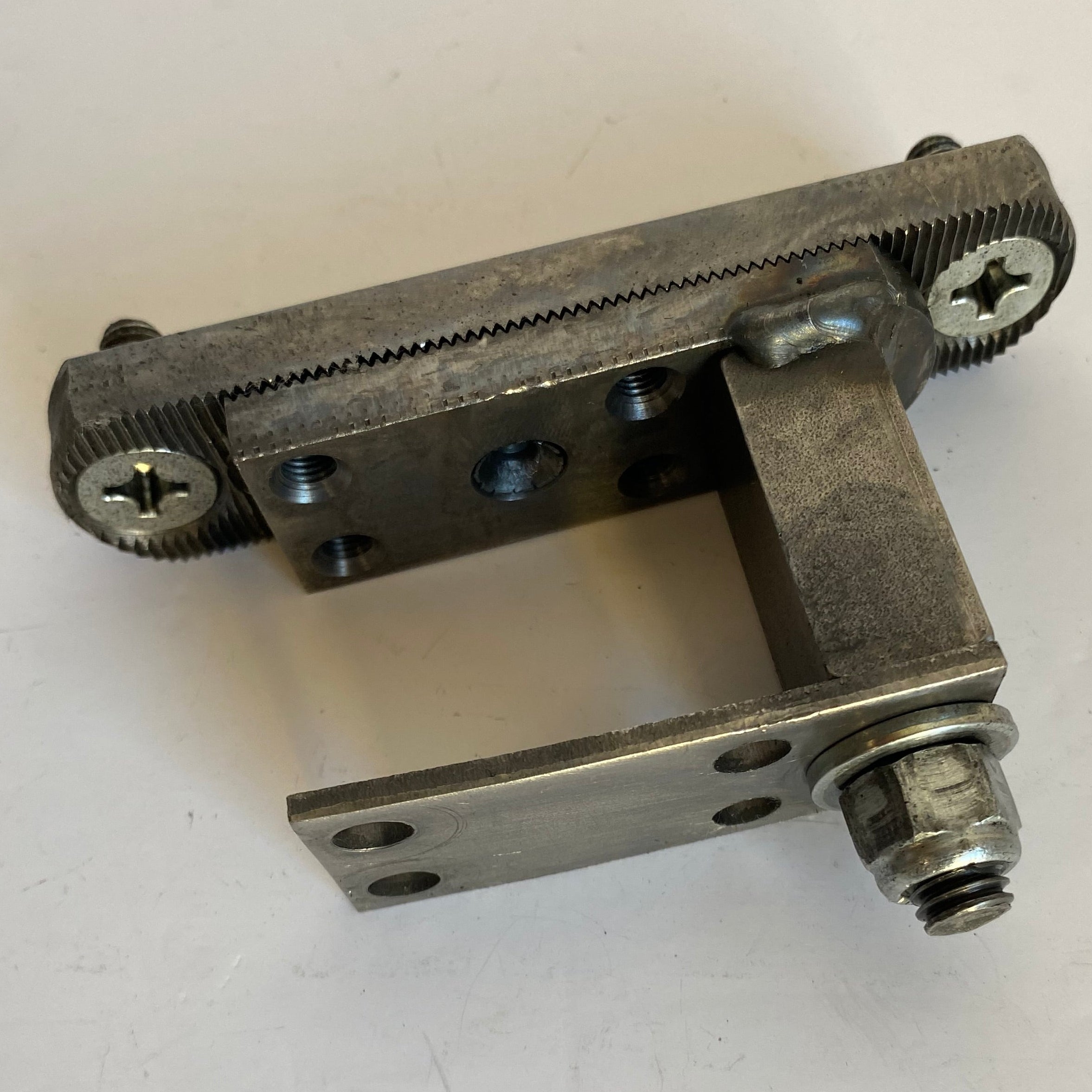 Ensemble fixation réglage patin chaine primaire Big Twin Harley Davidson REF OEM 39998-65A