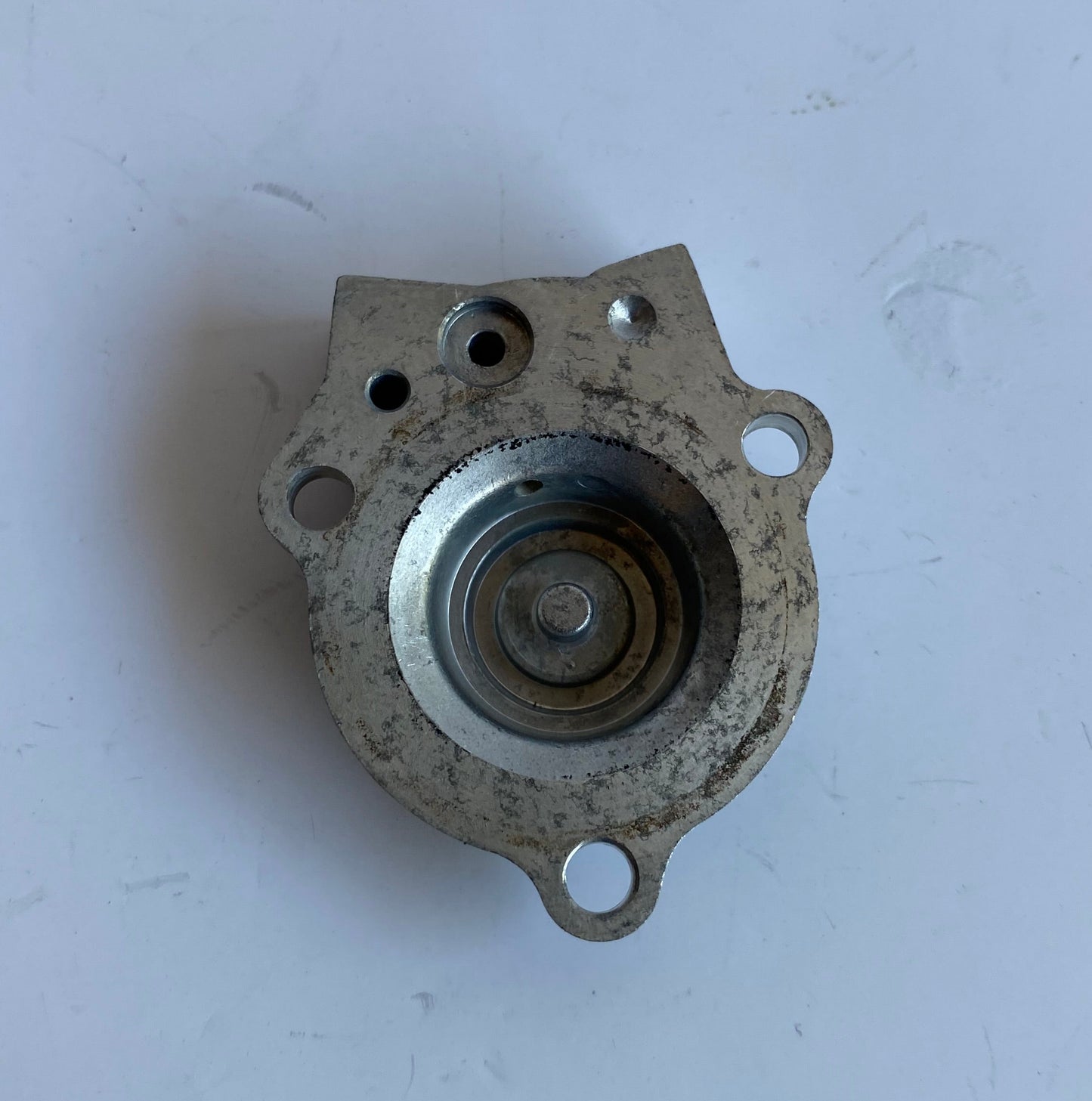 Couvercle de pompe de reprise carburateur CV40 Harley Davidson REF OEM 27160-89