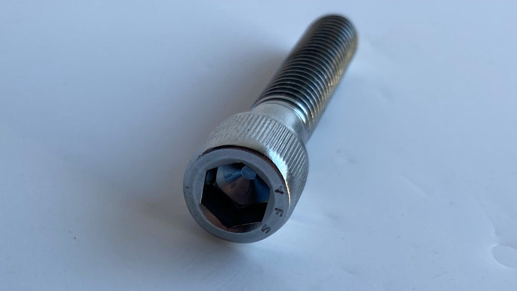 Vis BTR chromée 3/8-16 x 2" Harley Davidson REF MCS 511815