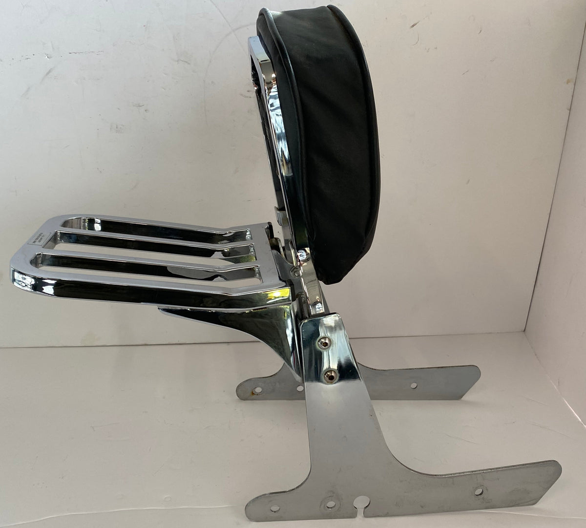Sissy bar fixe + porte paquet  Sportster Harley Davidson REF 53925-04 & 51514-02 & 52495-88