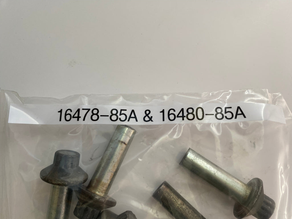 Jeu de 8 écrous culasses Harley Davidson REF OEM 16478-85A & 16480-85A