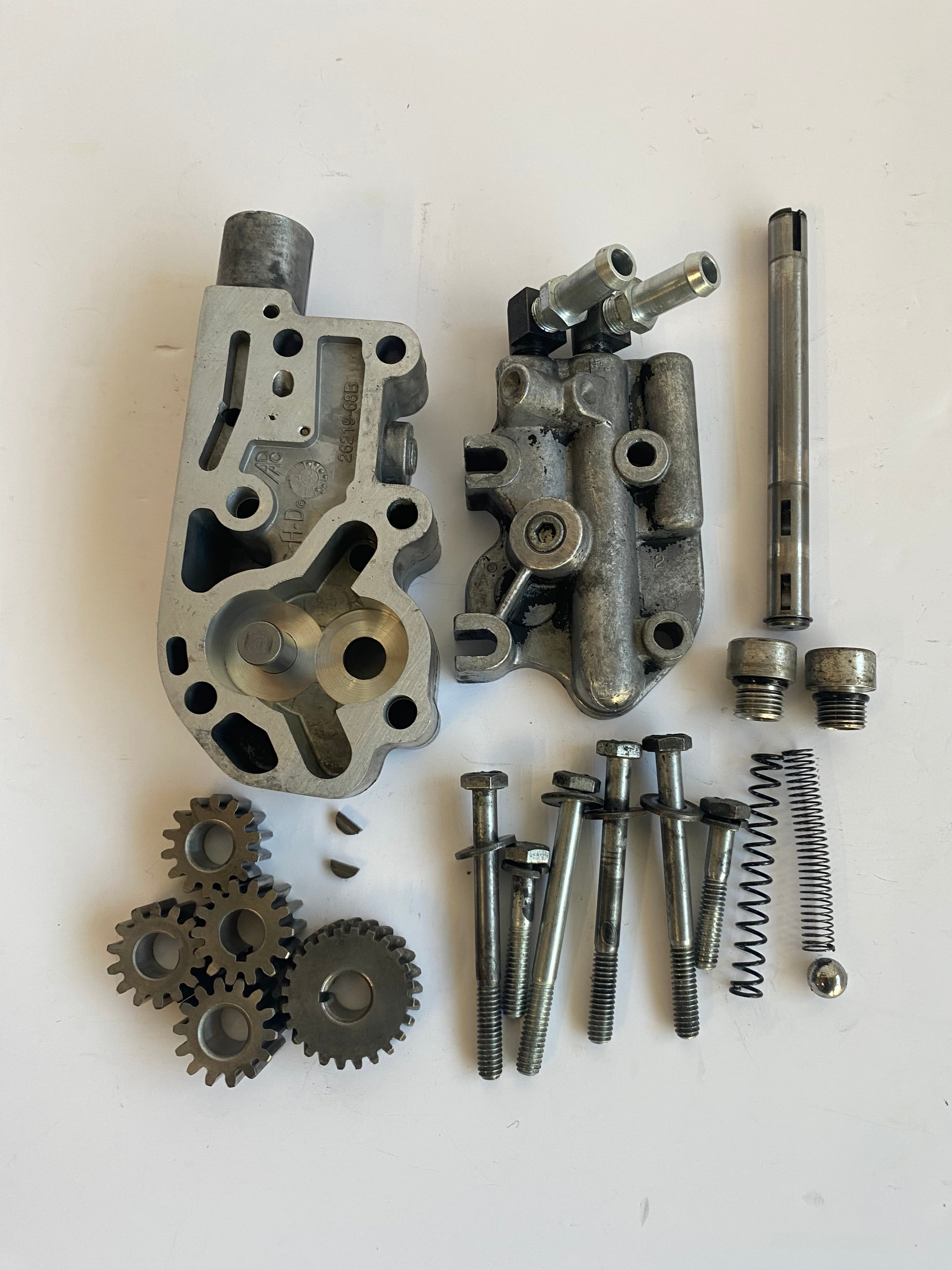 Pompe à huile Big twin Harley Davidson REF OEM 26190-73