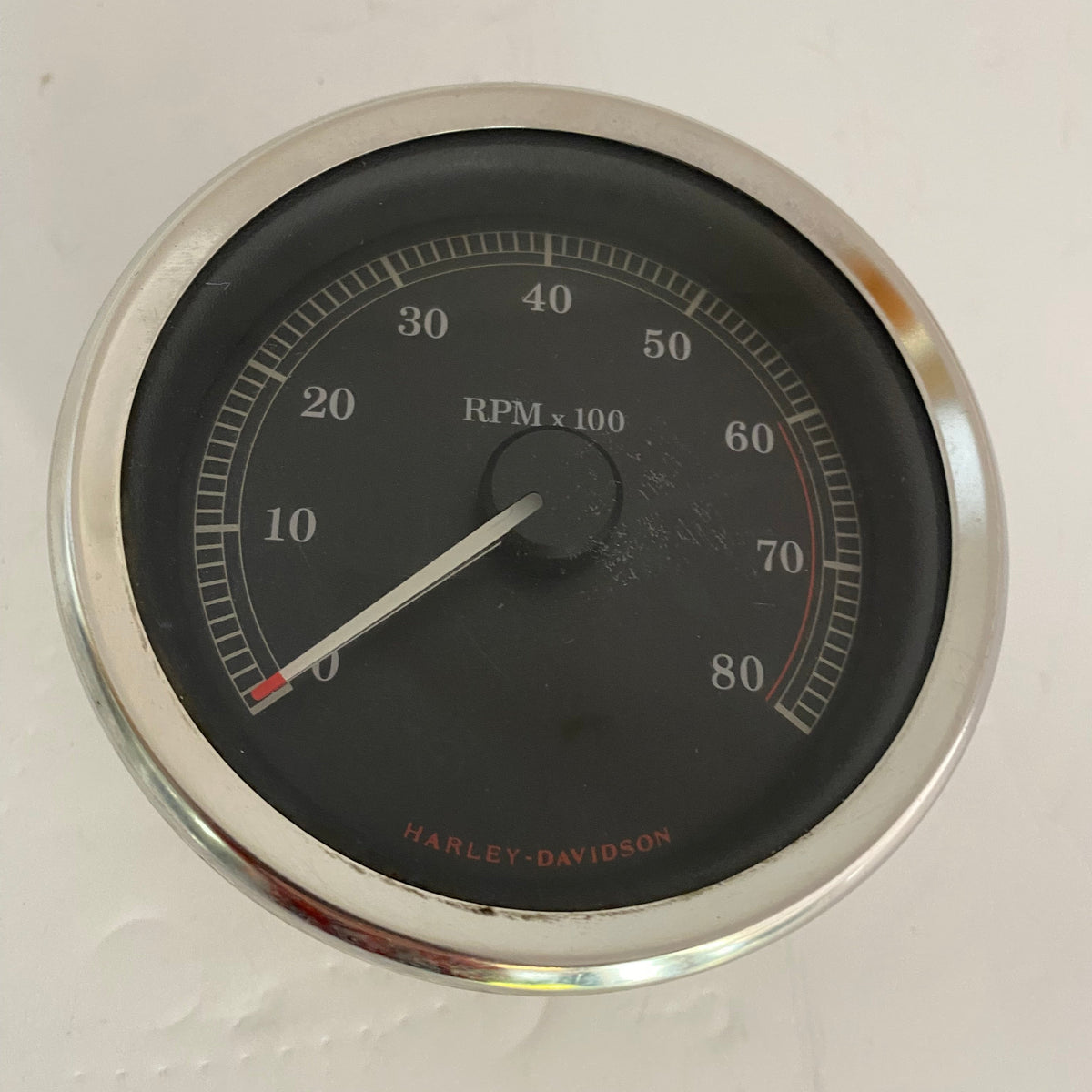 Compte tours électronique Harley Davidson REF OEM 67049-04