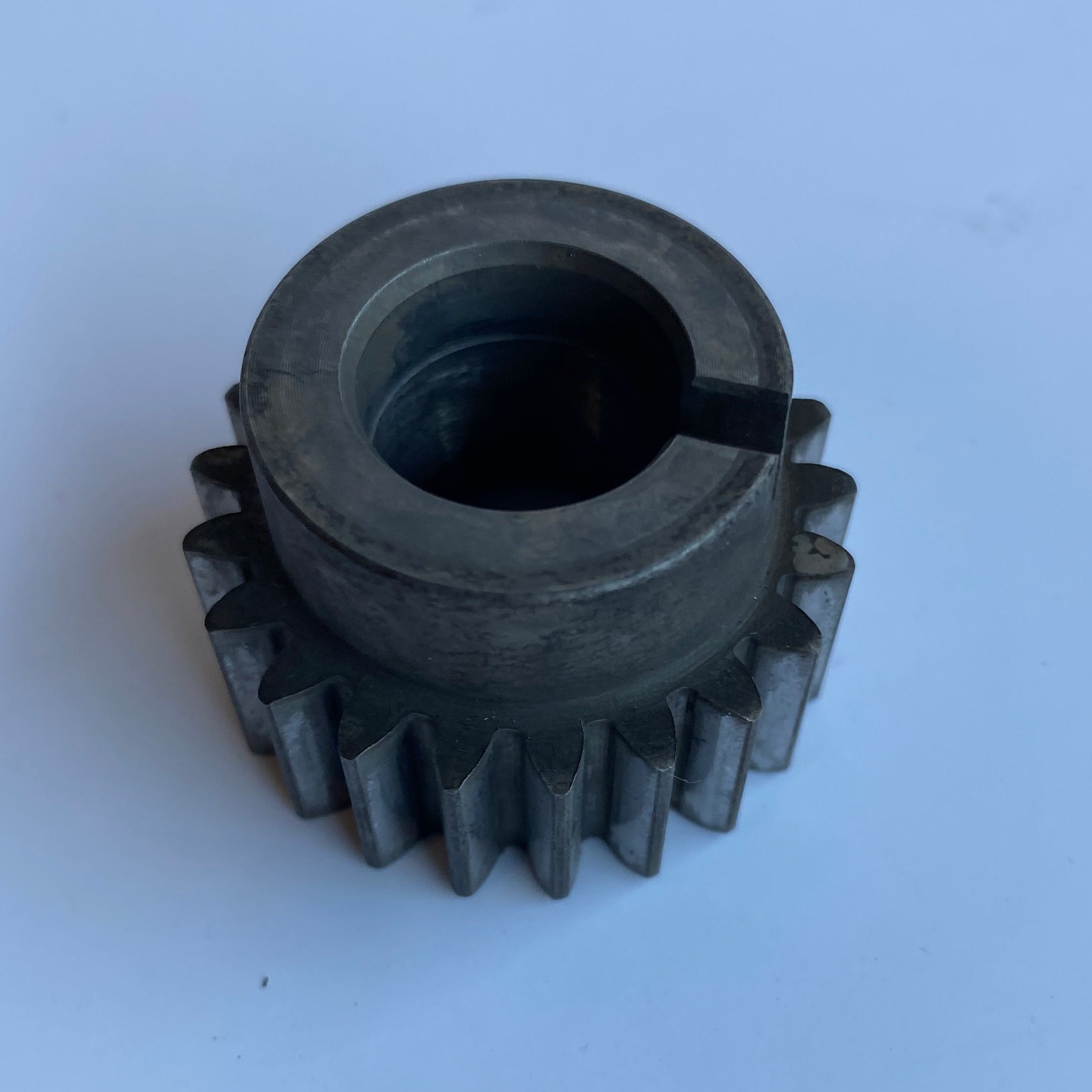 Pignon vilebrequin/came Big Twin Harley Davidson REF OEM 24040-90
