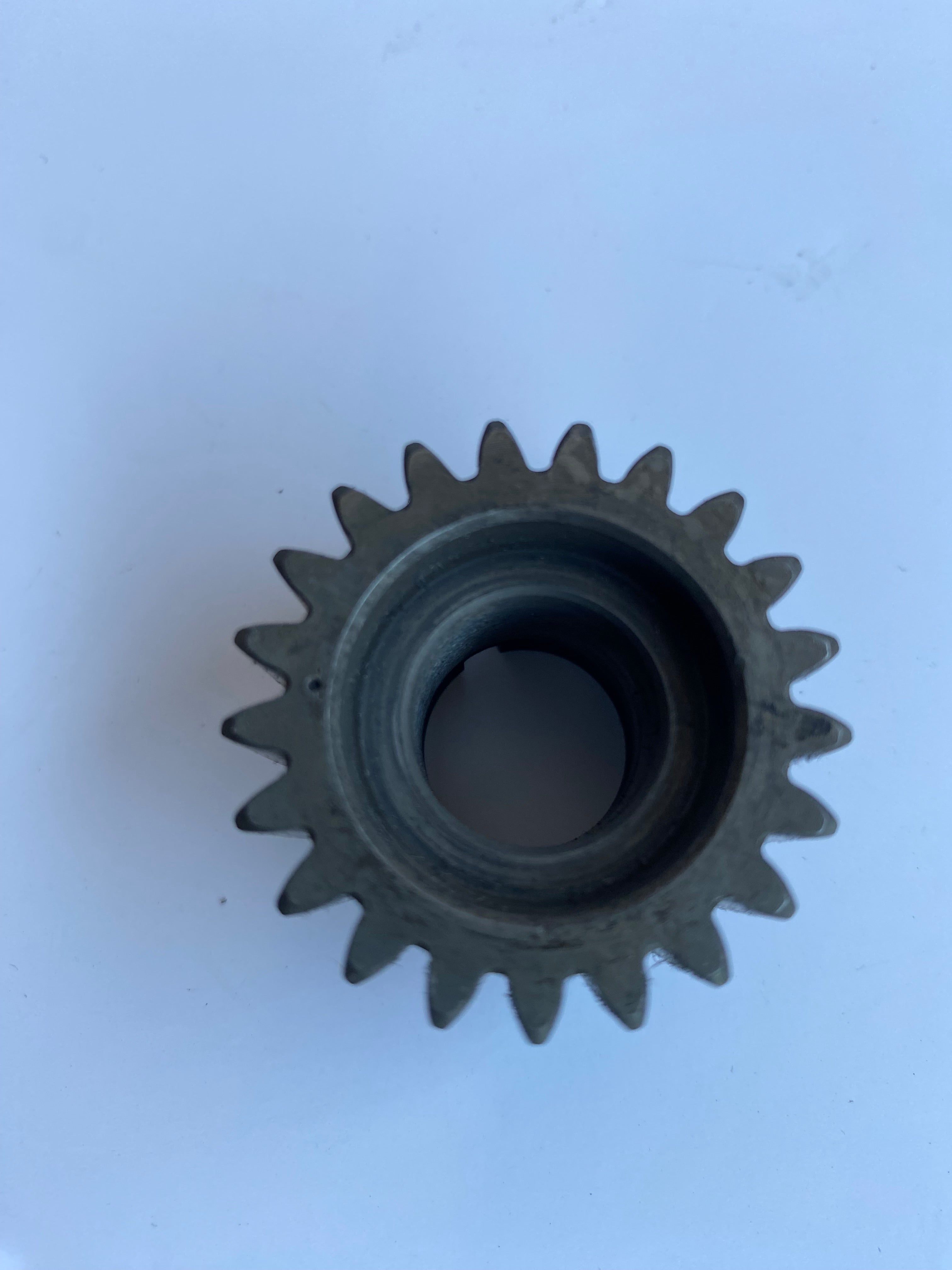Pignon vilebrequin/came Big Twin Harley Davidson REF OEM 24040-90