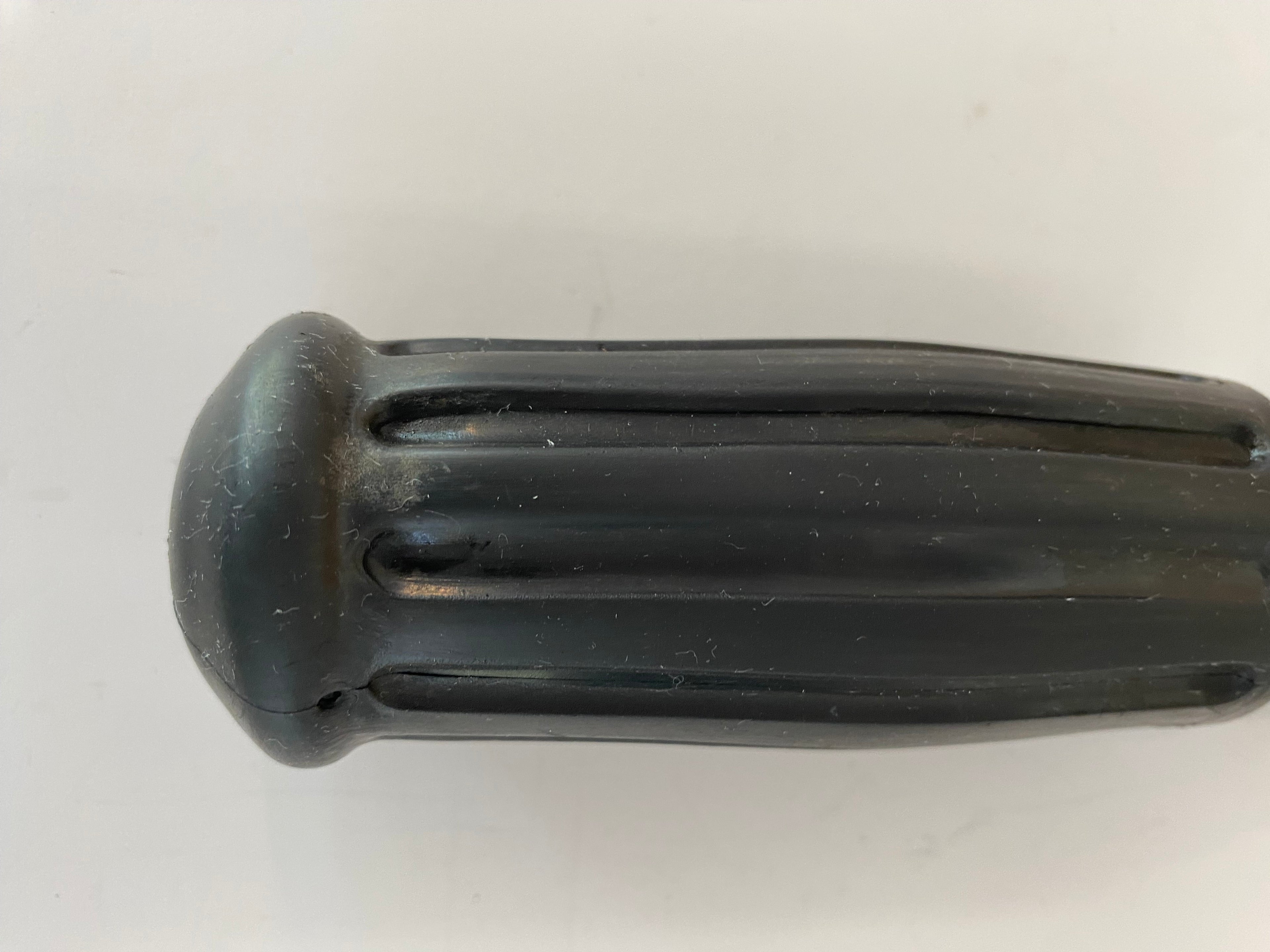Poignée droite Nostalgic aftermarket Harley Davidson  REF MCS 990703
