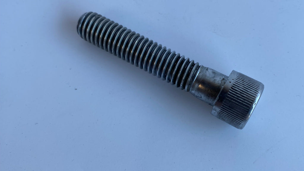 Vis BTR chromée 7/16-14 x 2-1/4" Harley Davidson REF MCS 912386