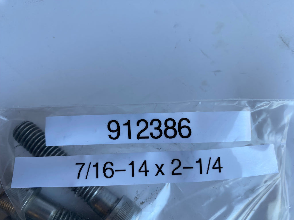 Vis BTR chromée 7/16-14 x 2-1/4" Harley Davidson REF MCS 912386