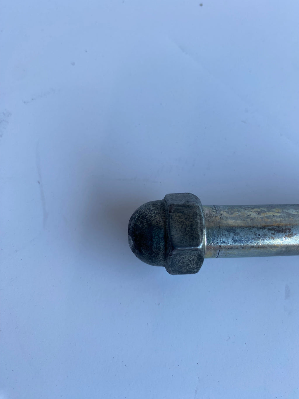 Vis amortisseurs arrière supérieur FXR Harley Davidson REF OEM 54309-87