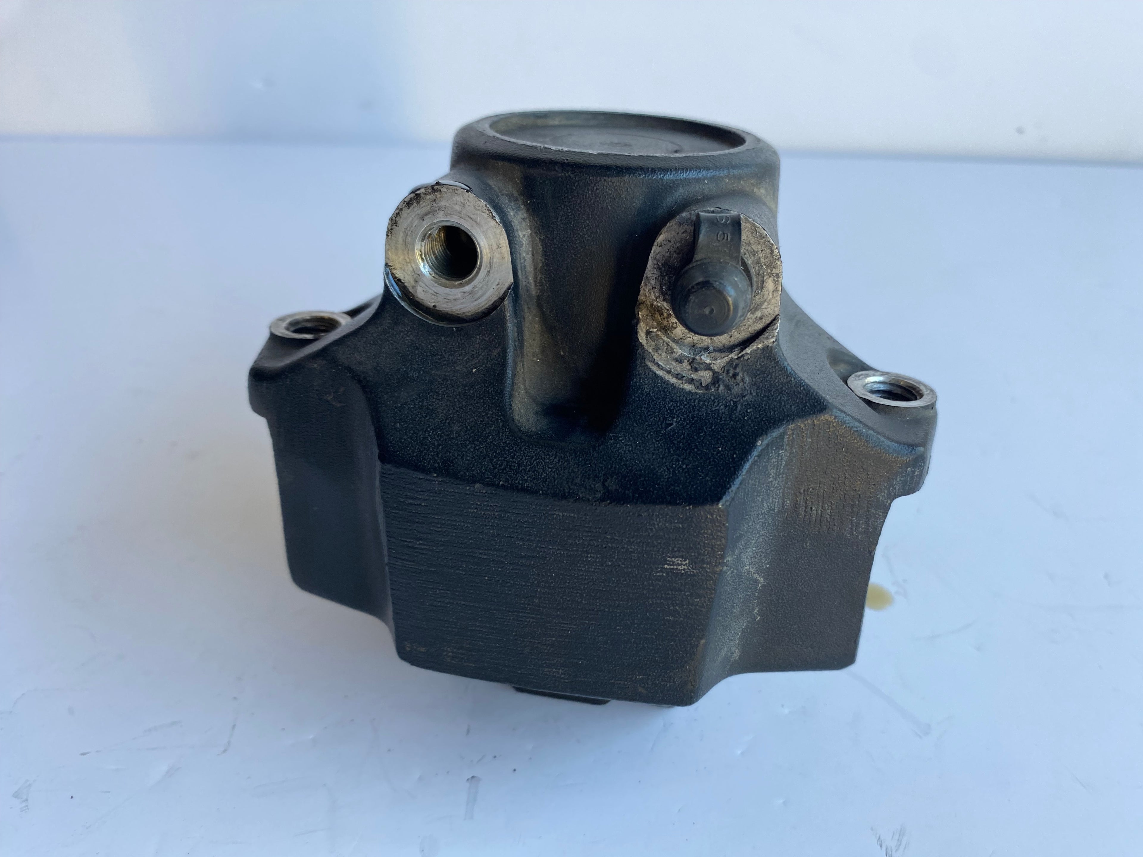 Etrier de frein arrière Harley Davidson REF OEM 44050-87