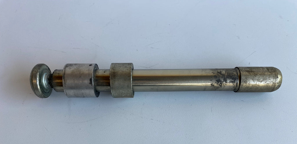 Front wheel axle Softail Rocker C Harley Davidson REF OEM 41348-08