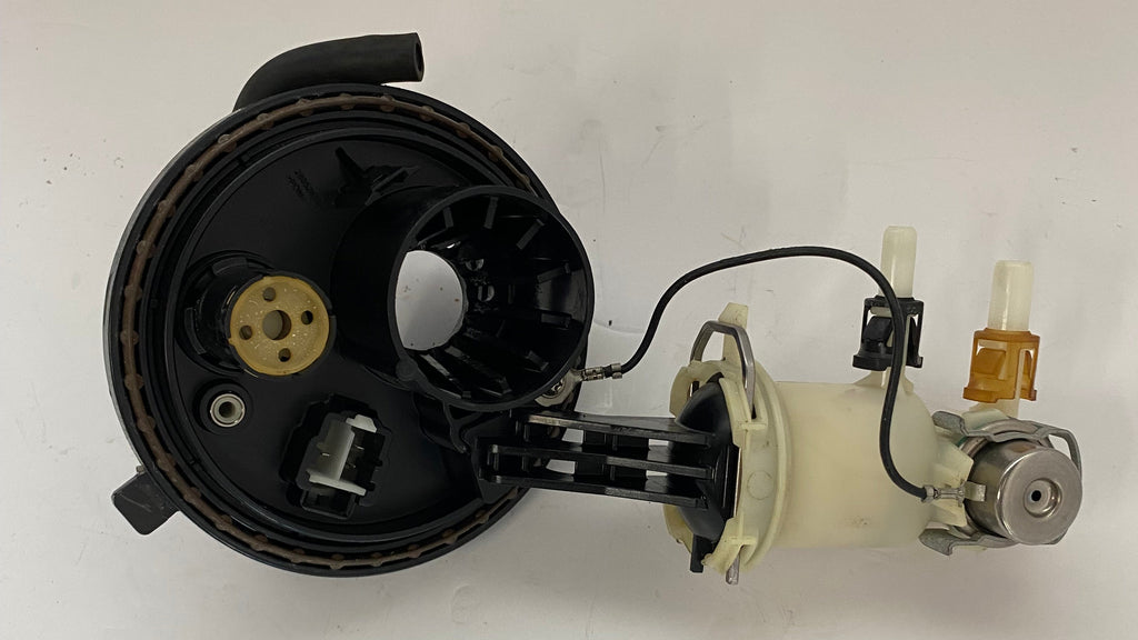 Trappe à carburant + support filtre à essence Touring Harley Davidson REF OEM 75069-08A