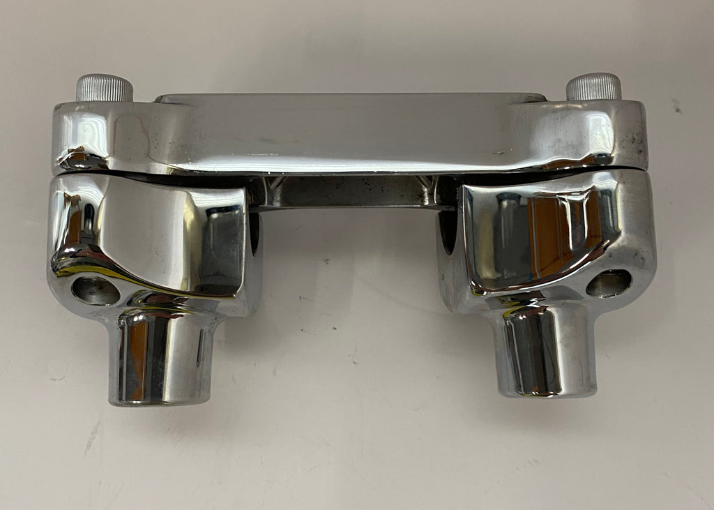 Jeu de risers chromés Harley Davidson REF OEM 56567-86B, 56541-86A et 56542-86A