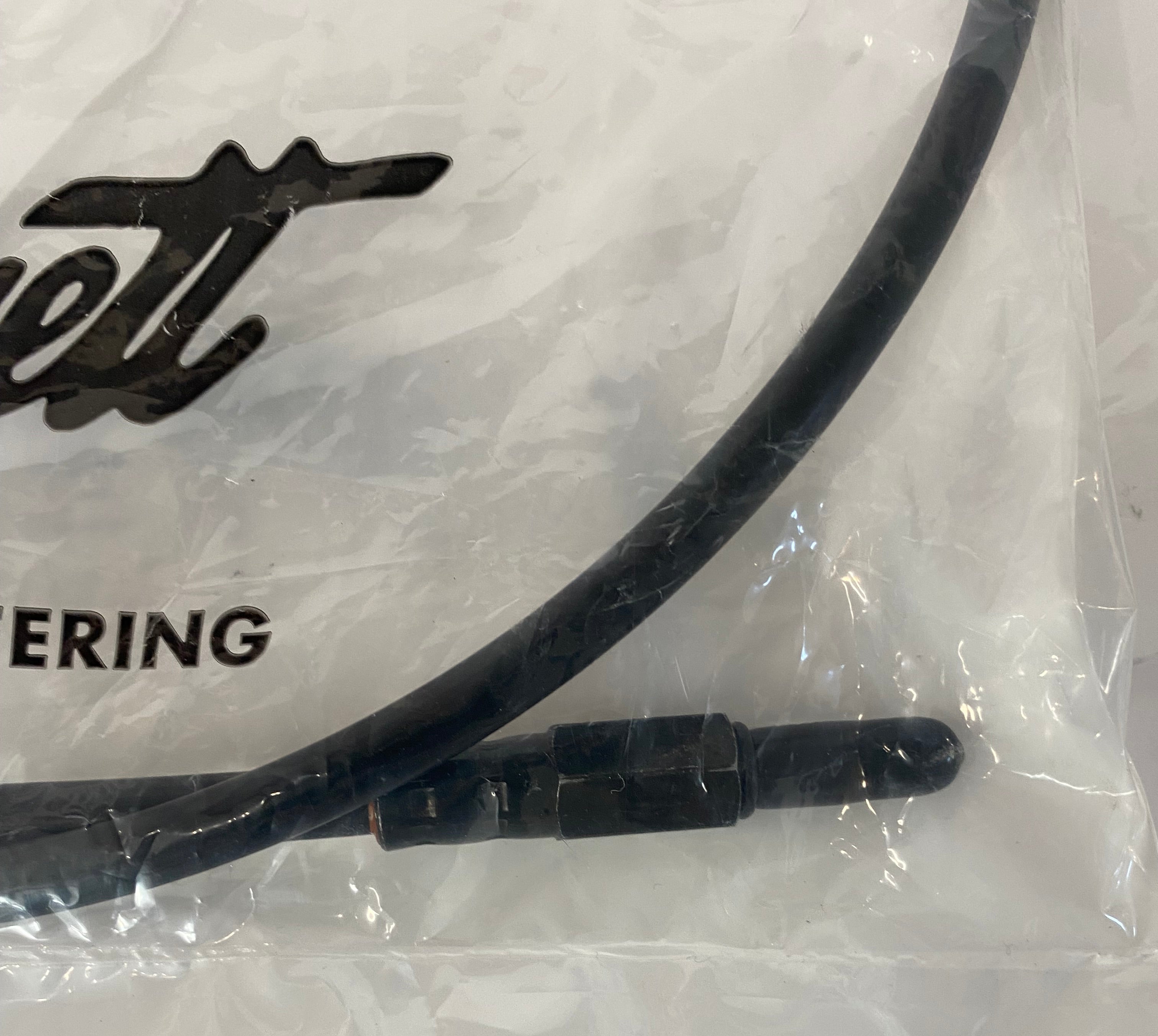 Cable d'embrayage Barnett + 4 pouces Harley Davidson REF MCS 570821