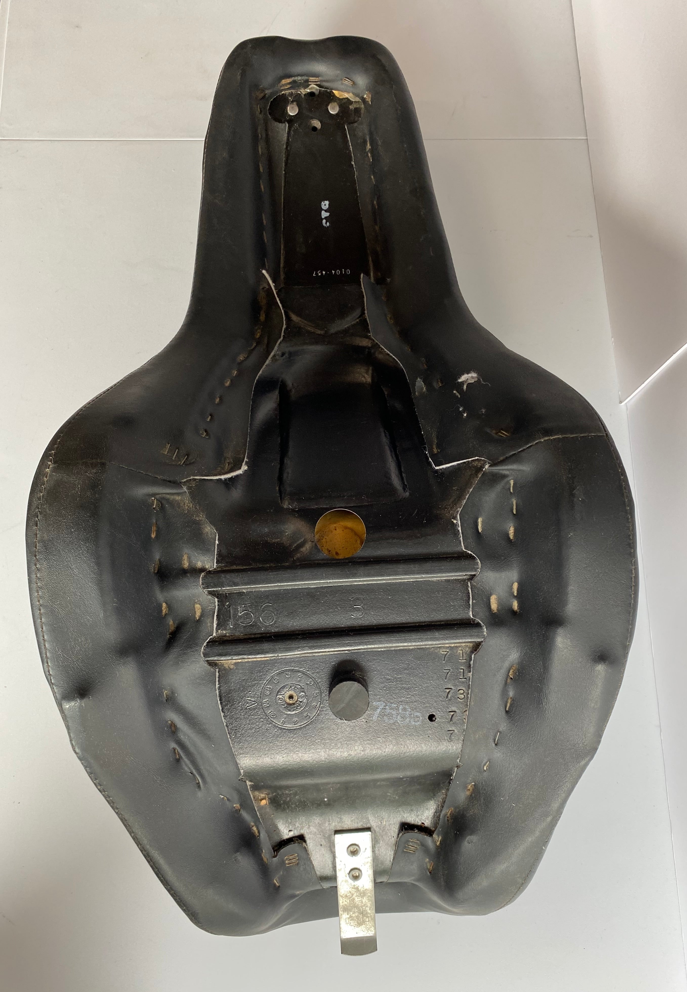 Softail Deuce duo seat Harley Davidson REF OEM 52944-04