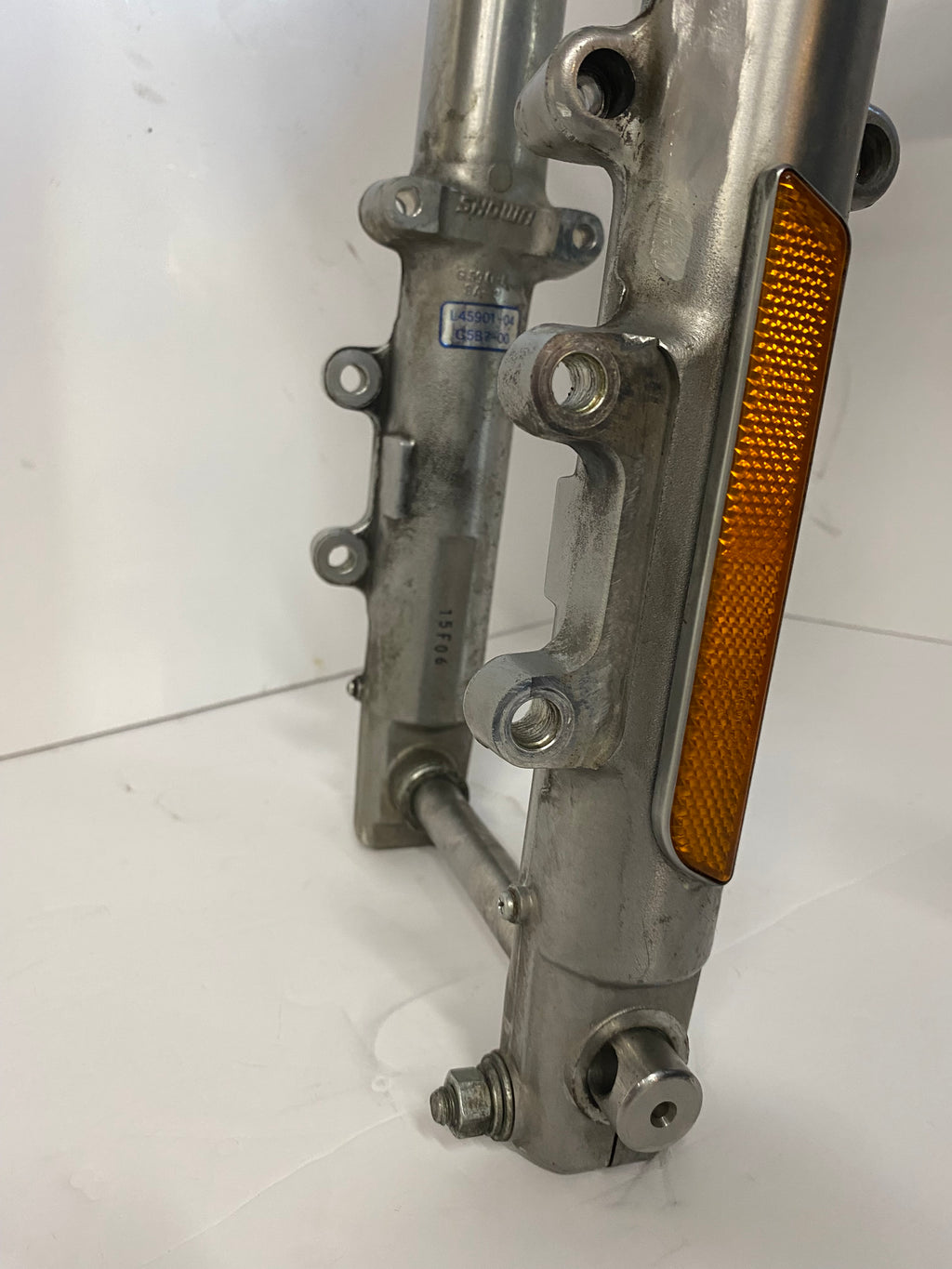 Fourche complète 39 mm double freinage Sportster Harley Davidson REF OEM 45901-04 & 46029-04
