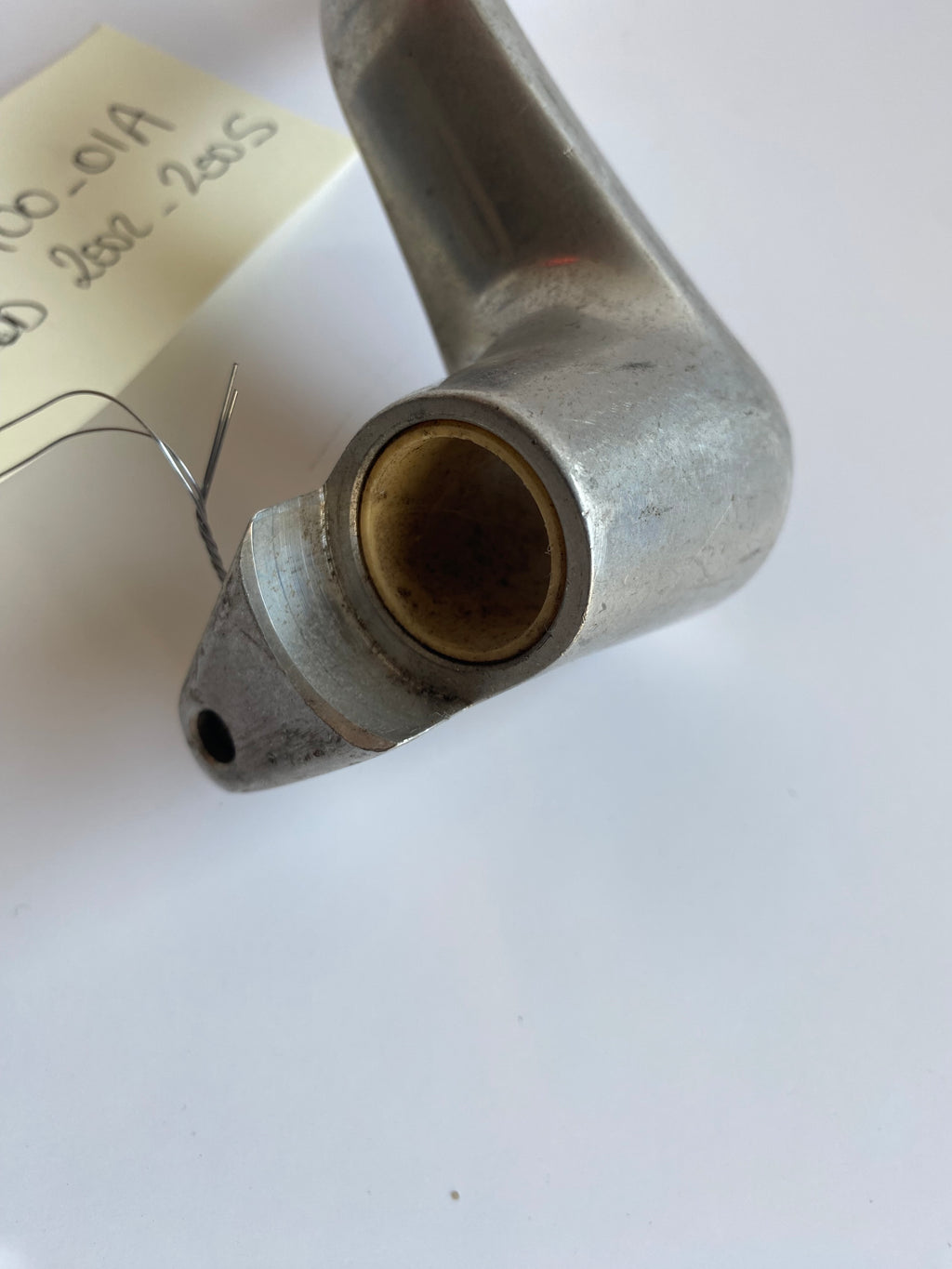 Pédale de frein arrière VRSC Harley Davidson REF OEM 42400-01A