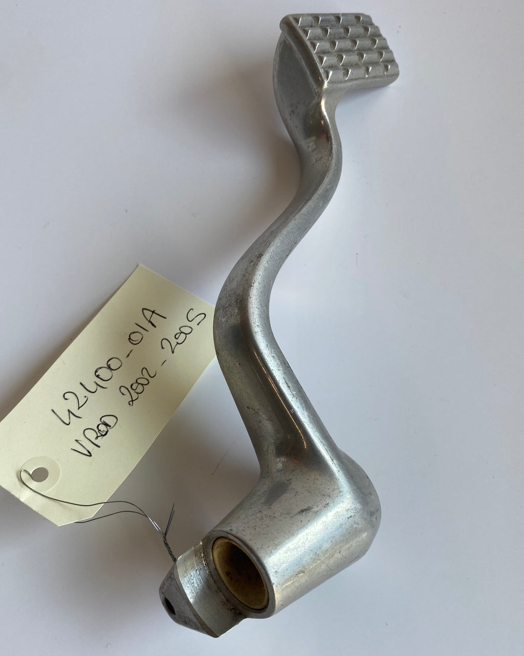 Pédale de frein arrière VRSC Harley Davidson REF OEM 42400-01A