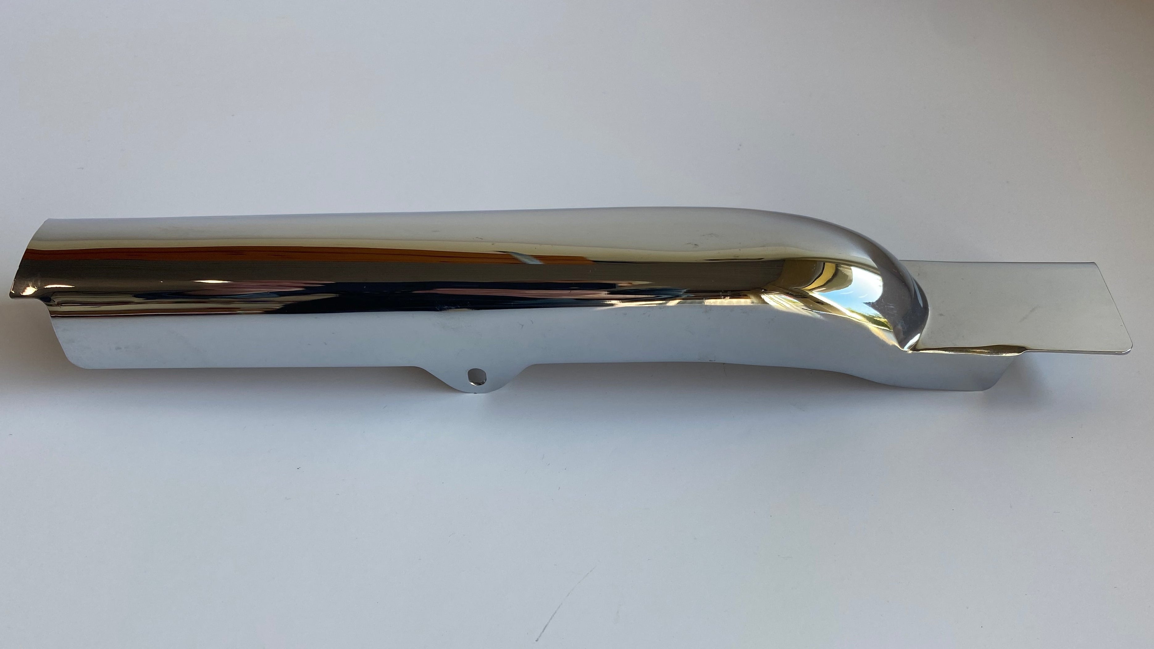 Cache chromé supérieur droit bras oscillant Softail Harley Davidson 1986 à 1999