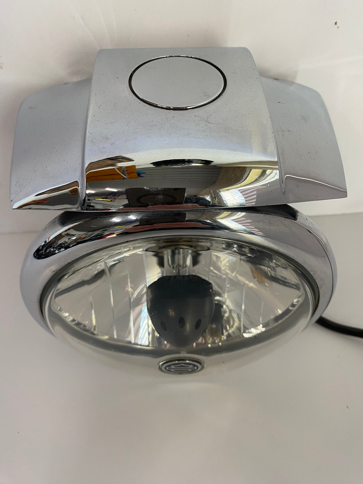 Phare 5-3/4" + casquette chromée Sportster Harley Davidson REF OEM 69619-02A & 68341-05A & 69709-00A