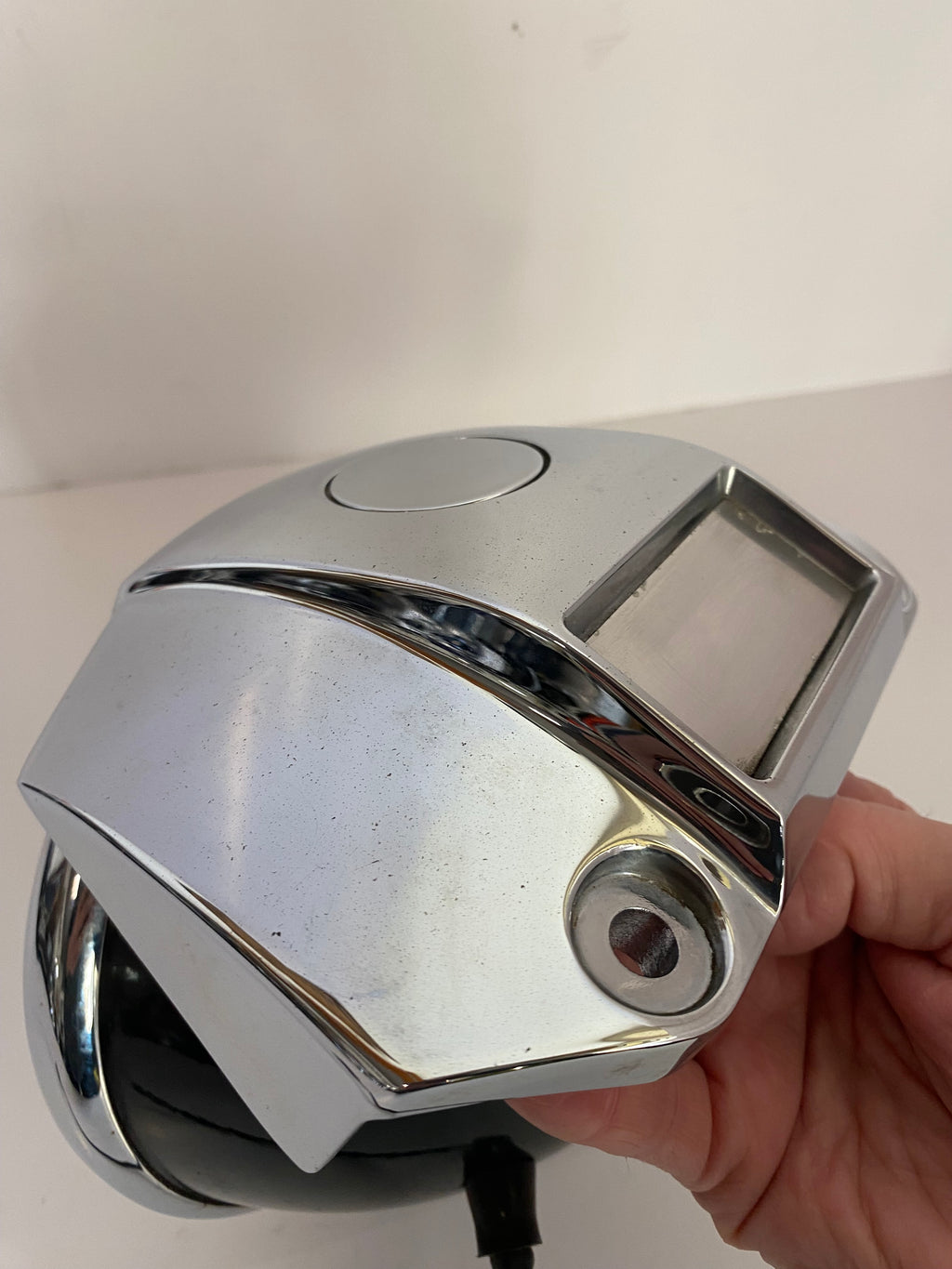 Phare 5-3/4" + casquette chromée Sportster Harley Davidson REF OEM 69619-02A & 68341-05A & 69709-00A
