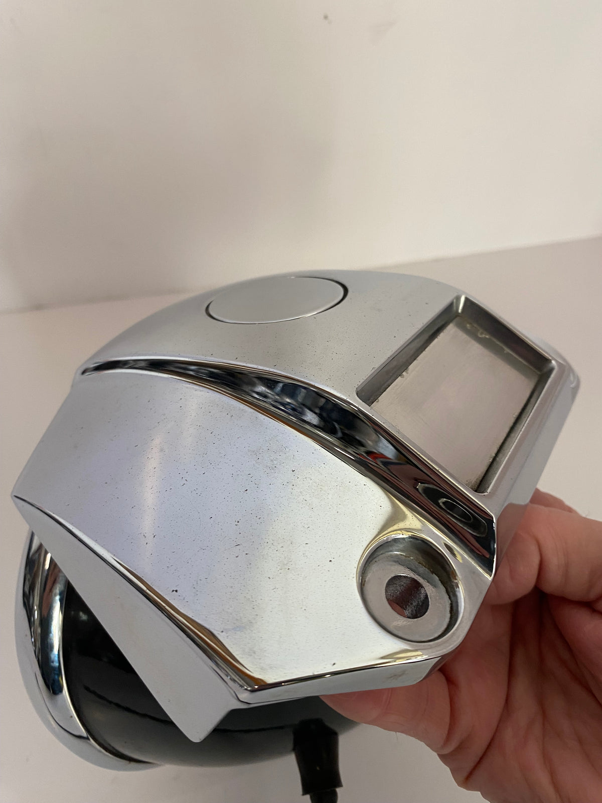 Phare 5-3/4" + casquette chromée Sportster Harley Davidson REF OEM 69619-02A & 68341-05A & 69709-00A