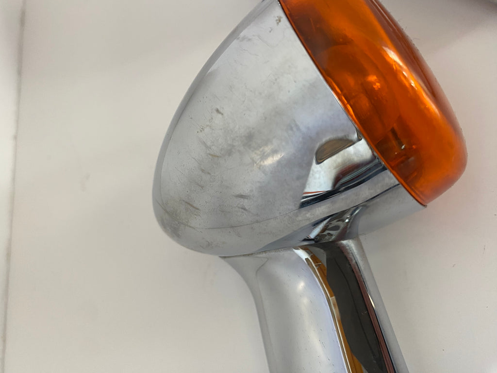 Jeu de 2 clignotants arrière chromés complet Harley Davidson REF OEM 68978-00 & 68480-02 & 56104-02