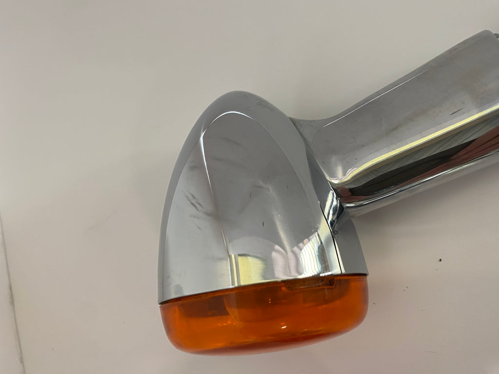 Jeu de 2 clignotants arrière chromés complet Harley Davidson REF OEM 68978-00 & 68480-02 & 56104-02