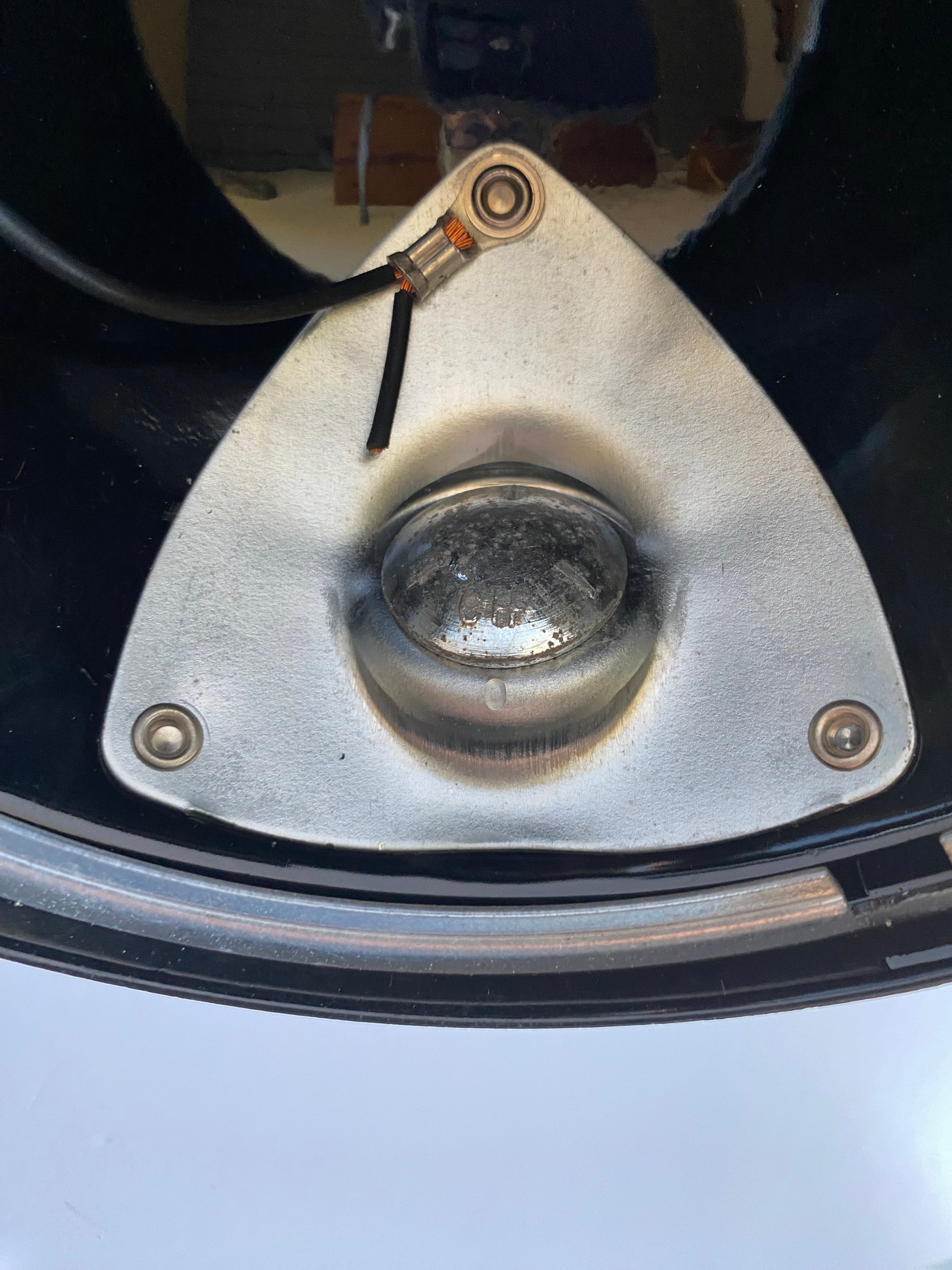 Harley Davidson 5 3/4 Headlight Shell REF OEM 67662-96B