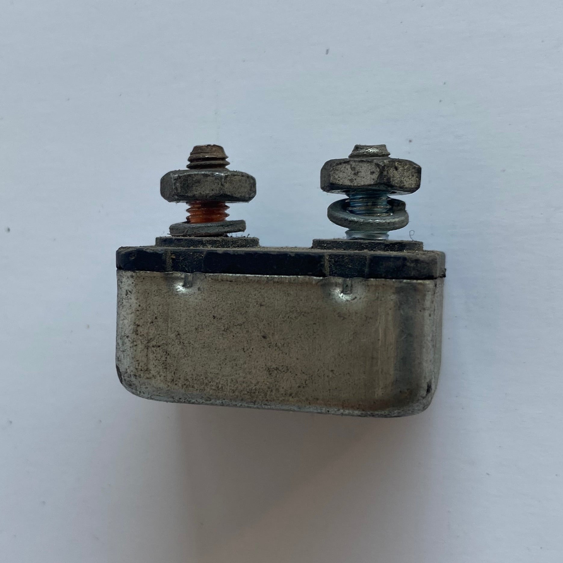 Thermique 15A fusible automatique Harley Davidson REF OEM 74589-73