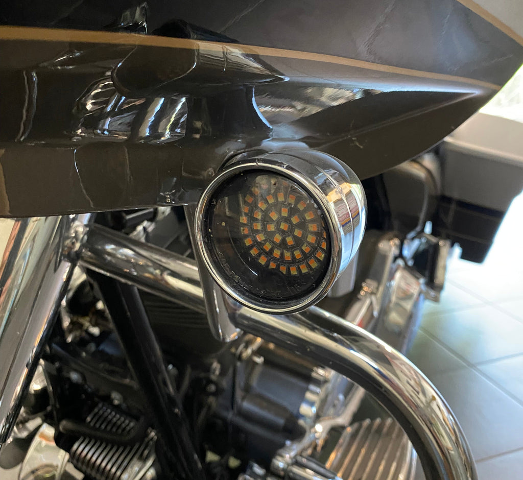 Jeu de cabochons fumés clignotants avec cerclages Harley Davidson REF 2020-0547