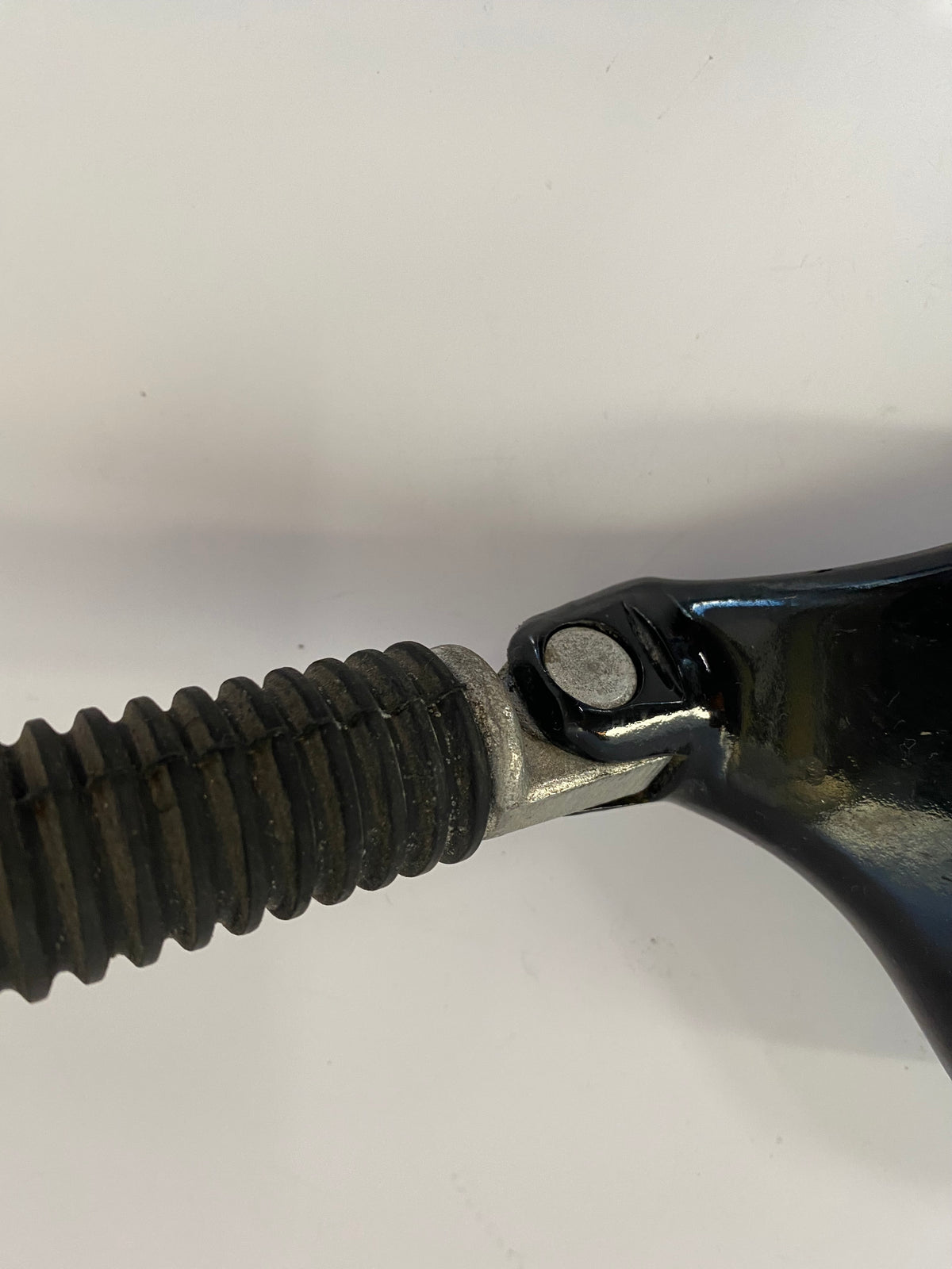 Sozius-Fußrastenhalterungssatz Sportster Harley Davidson OEM-Nr.: 49314-04 & 49315-04