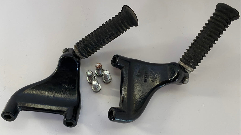 Sozius-Fußrastenhalterungssatz Sportster Harley Davidson OEM-Nr.: 49314-04 & 49315-04