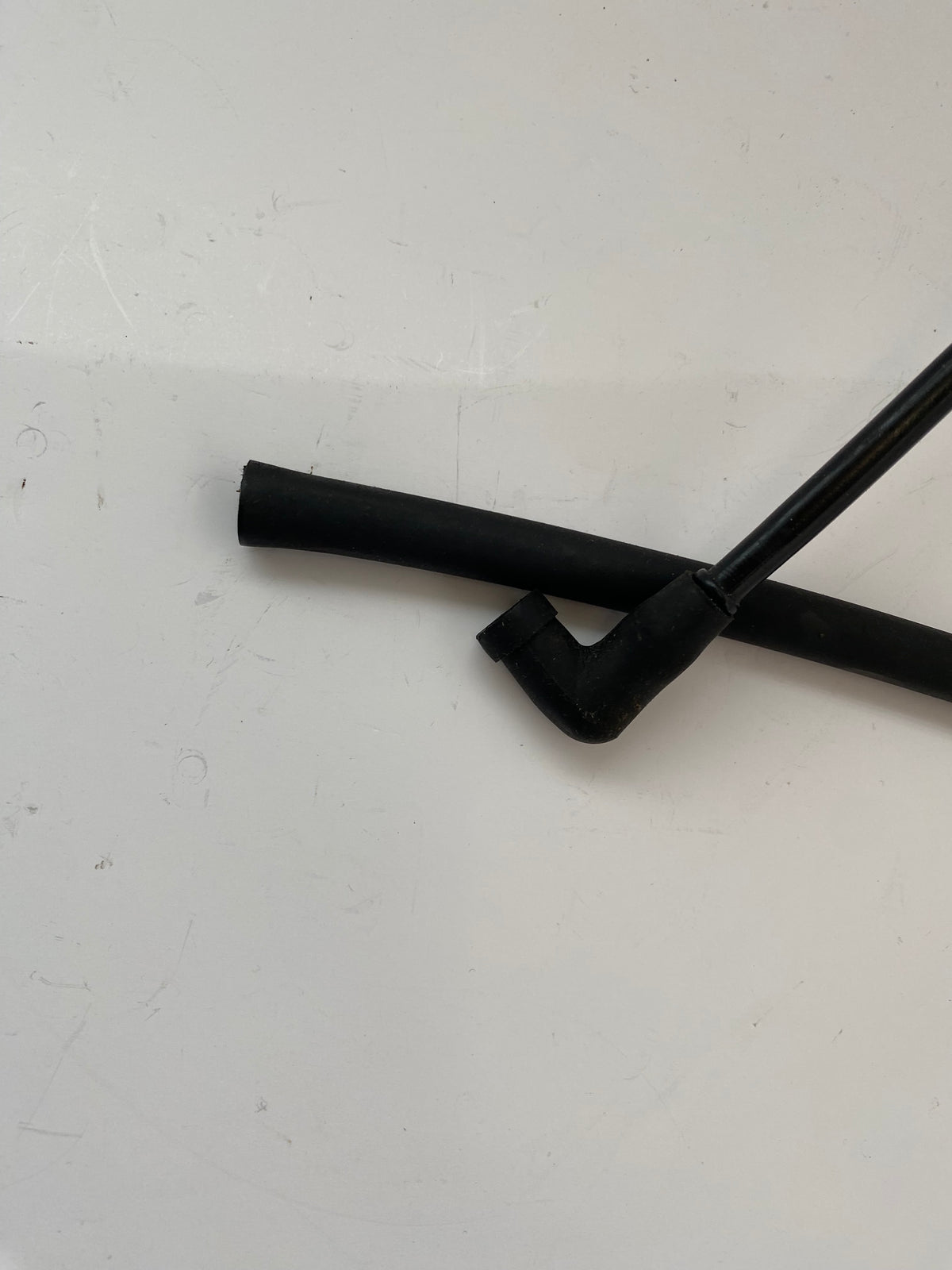 Durite mise à l'air réservoir carburant Sportster Harley Davidson REF OEM 27067-04