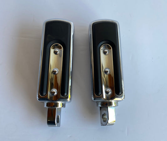 Harley Davidson CVO Ironside Beifahrer-/Highway-Fußrastensatz REF 50834-07
