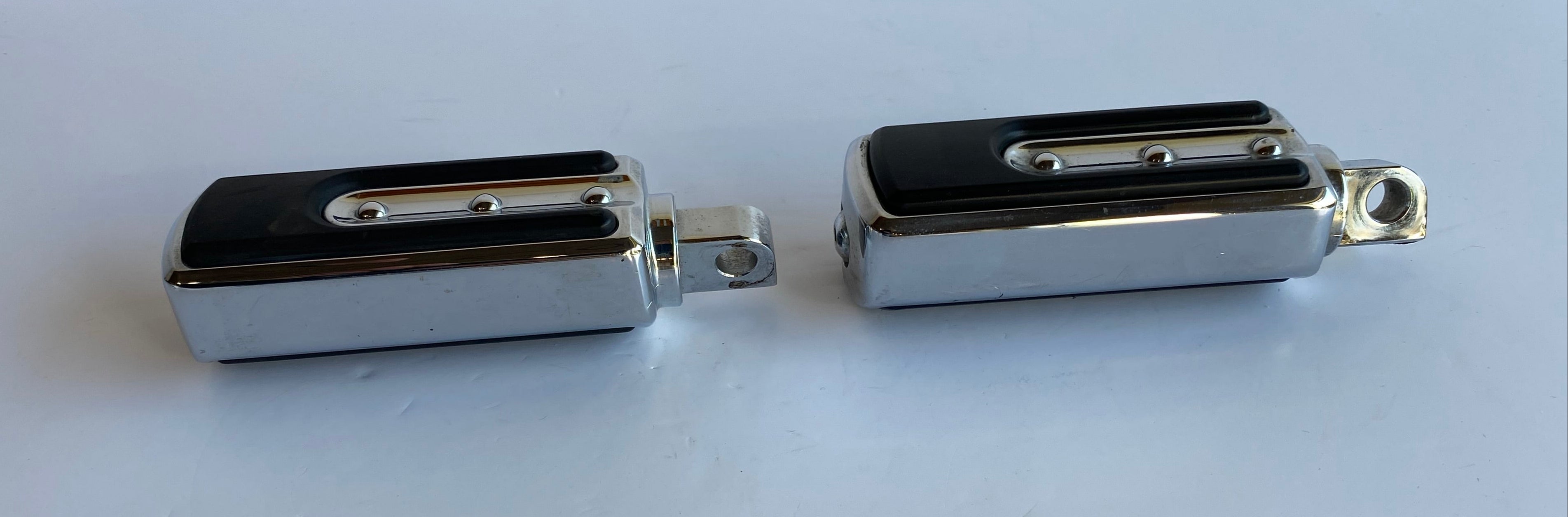 Harley Davidson CVO Ironside Passenger/Highway Footpeg Set REF 50834-07