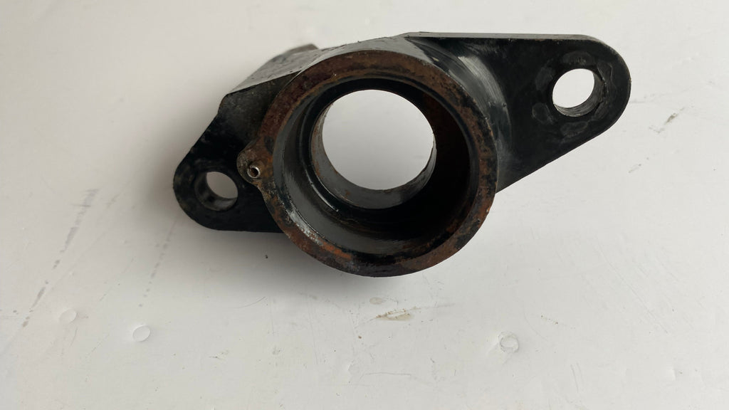 Support moteur arrière gauche Touring Harley Davidson REF OEM 50585-87