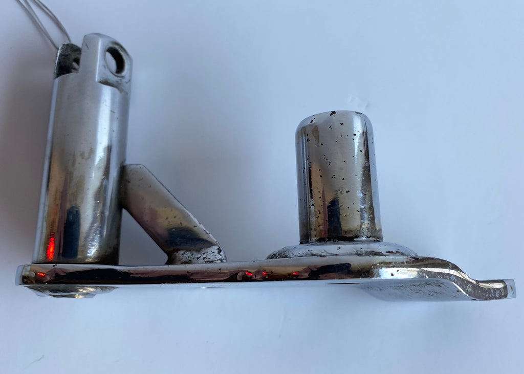 Support commandes avancées pilote droit chromé Softail Harley Davidson REF OEM 42507-89A