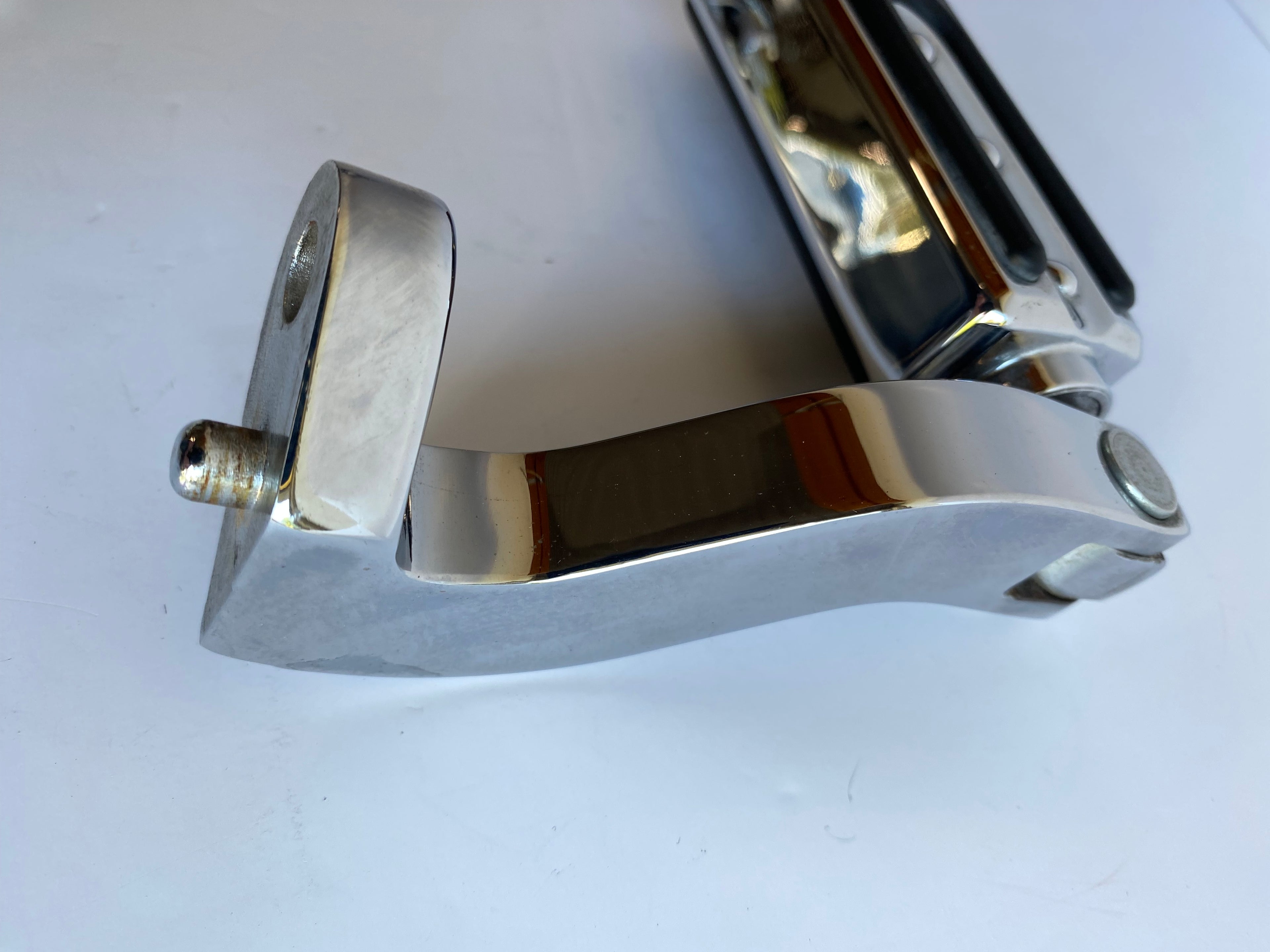 Harley Davidson Ironside Touring CVO Passenger Footpeg Support Set REF 50834-07
