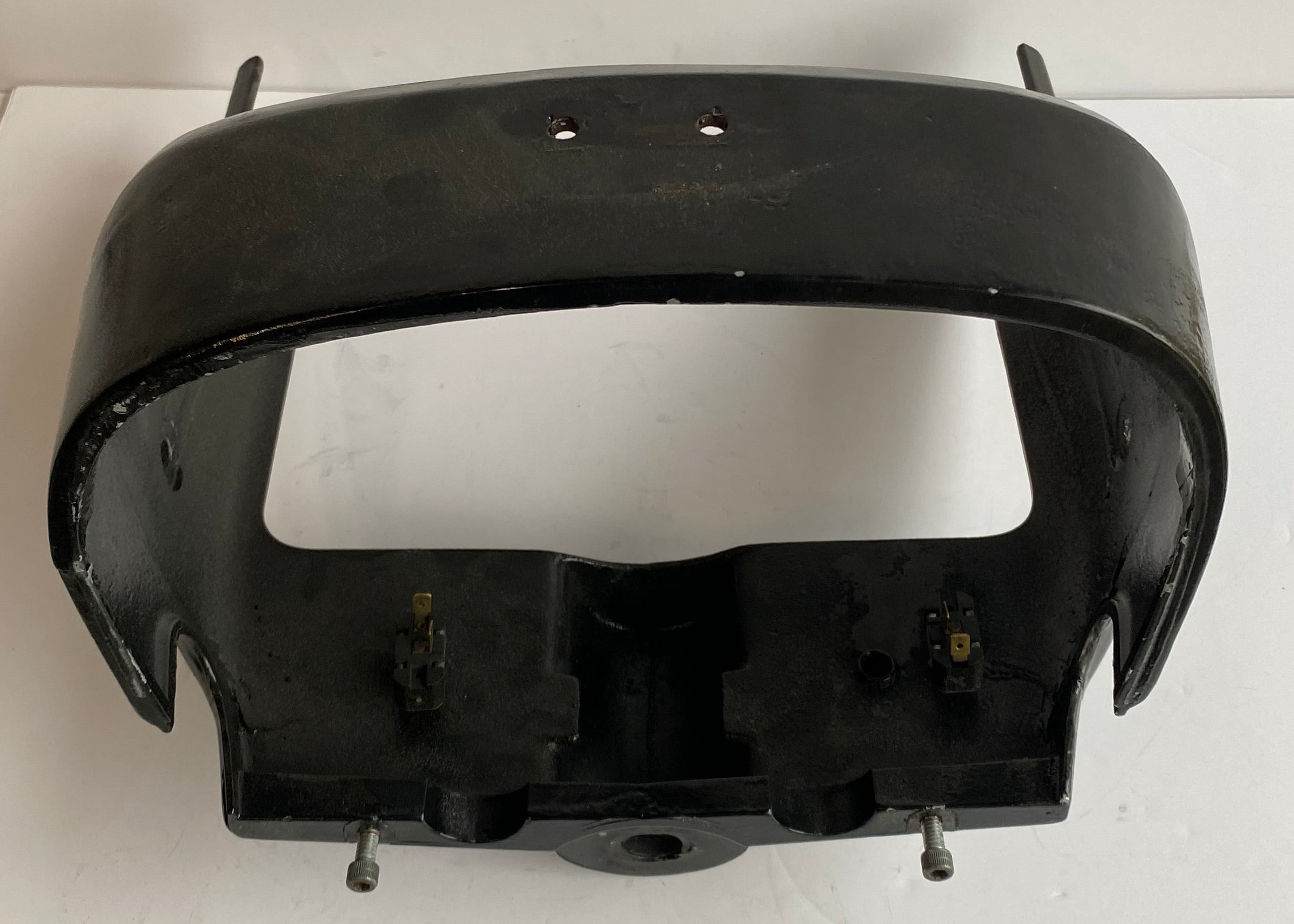 Support tableau de bord FLHS Harley Davidson REF OEM 67795-85A