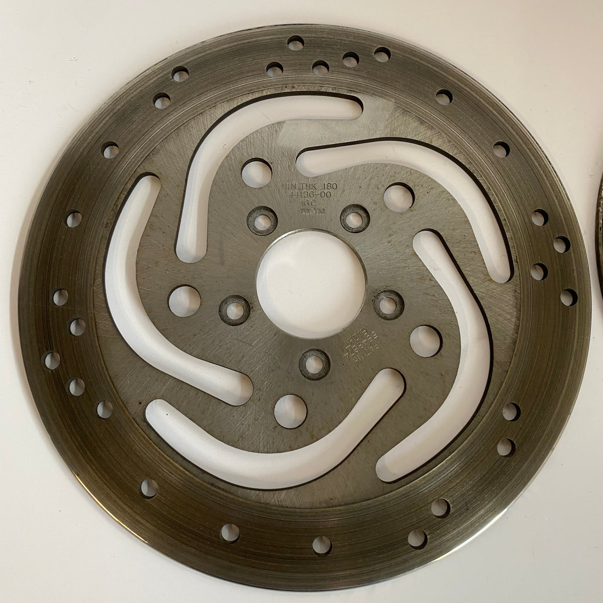 Jeu de 2 disques avants droite et gauche dual freinage Harley Davidson REF OEM 44136-00 & 44156-00