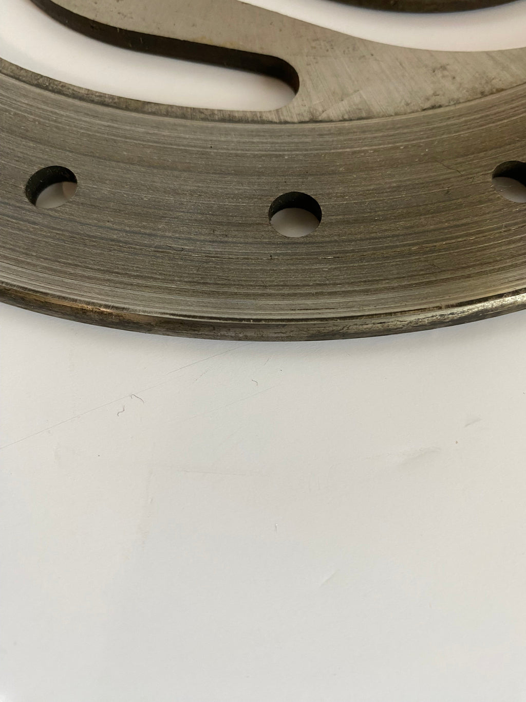 Jeu de 2 disques avants droite et gauche dual freinage Harley Davidson REF OEM 44136-00 & 44156-00