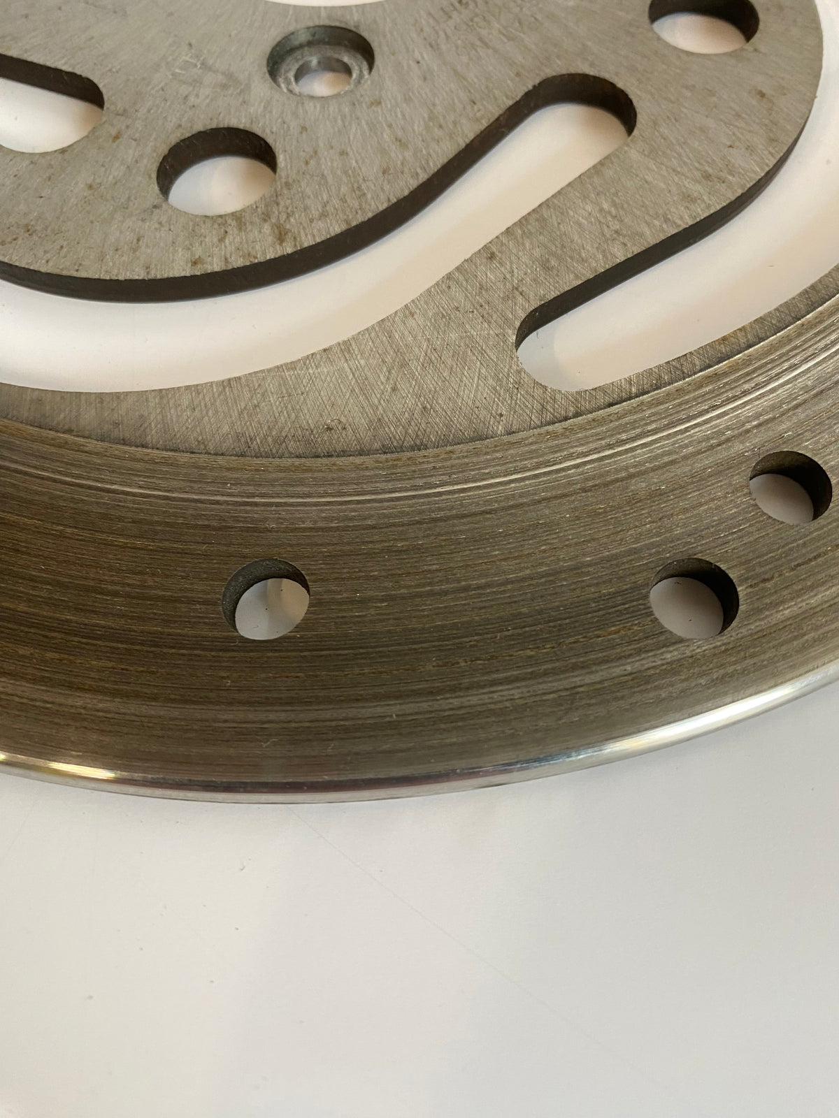 Jeu de 2 disques avants droite et gauche dual freinage Harley Davidson REF OEM 44136-00 & 44156-00