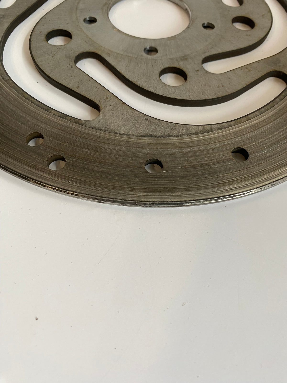 Jeu de 2 disques avants droite et gauche dual freinage Harley Davidson REF OEM 44136-00 & 44156-00